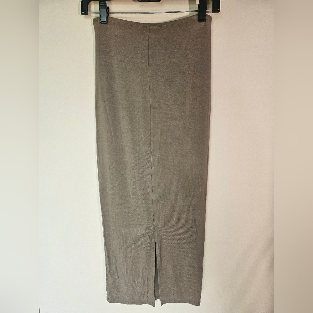 F21 Pencil Skirt - Picture 10 of 10